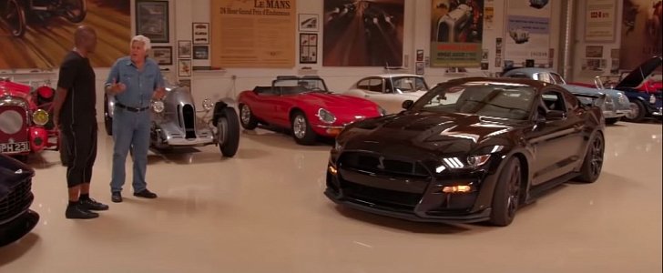 Jay Leno introduces Seal to the 2020 Shelby Mustang GT500