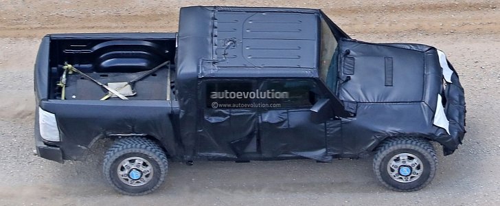 2019 Jeep Wrangler Pickup (JT) prototype