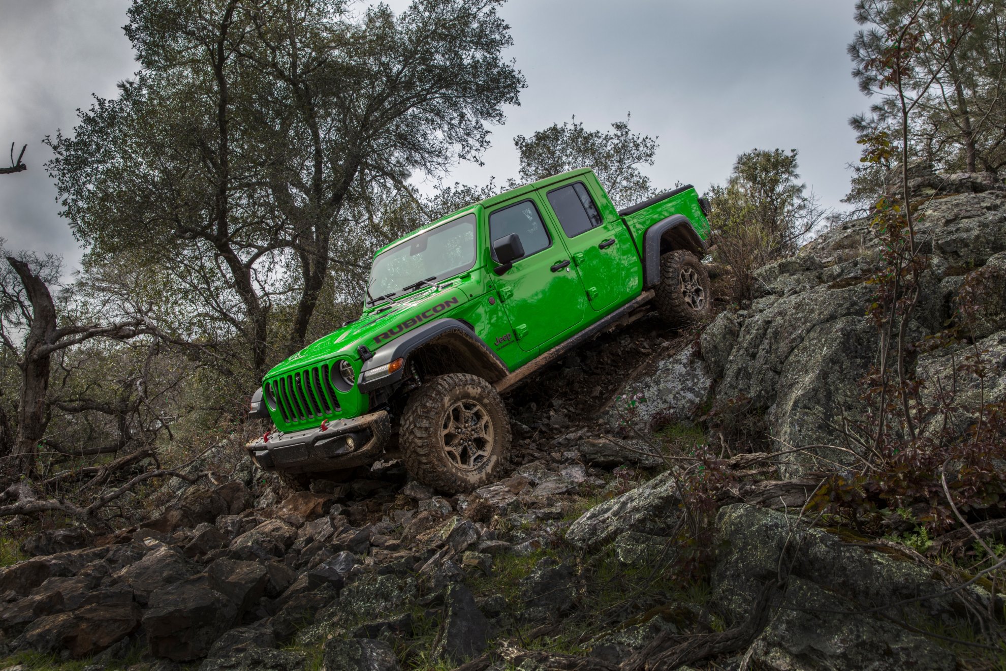 Jeep Gecko Paint and Corning Gorilla Glass Windshield Available for  Gladiator - autoevolution