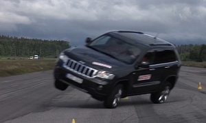 Jeep Grand Cherokee Fails Moose Test <span>· Video</span>  <span>· Updated</span>