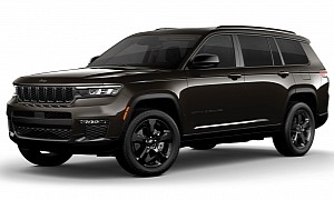 Jeep Grand Cherokee Limited Sends Dark Vibes With New Black Appearance Package