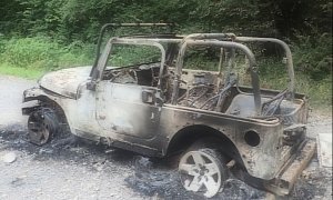 Jeep Wrangler TJ Burns to the Ground in Fireworks Explosion, No One Called 911
