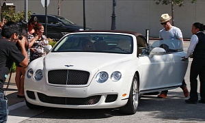 Jennifer Lopez Spotted Riding in Casper Smart's Bentley Droptop