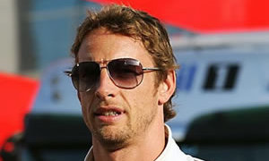 Jenson Button Unharmed in Brazilian Armed Robbery Attempt