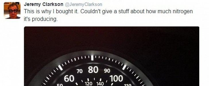 Jeremy Clarkson drives a Volkswagen Golf GTI