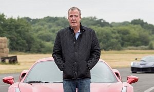 Jeremy Clarkson Drives Ferrari 488 GTB on His Last Ever Top Gear Lap – Photo Gallery