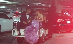 Jessica Chastain Left the Academy Awards Ceremony in a Golf Cart, Holding Her Oscar