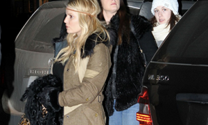 Jessica Simpson Goes the Mercedes ML350 Way in Aspen