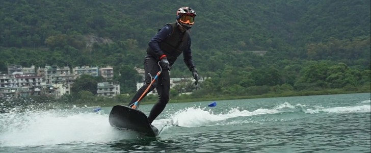 Jetone electric surfboard
