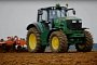 John Deere Reveals 180 HP Battery-Powered Tractor for 2016 SIMA Show in France