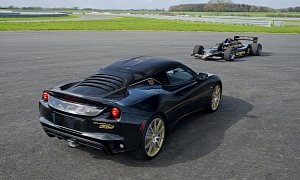 John Player Special F1 Livery Looks Awesome On Lotus Evora Sport 410 GP Edition