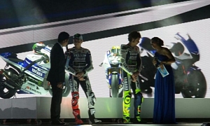 Jorge Lorenzo and Valentino Rossi Unveil 2014 MotoGP Yamaha Livery in Jakarta