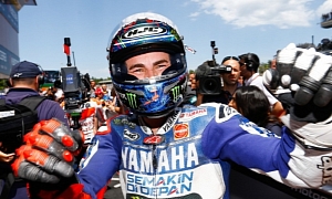 Jorge Lorenzo's Helmet Currently at €22,300 and Still Going Up
