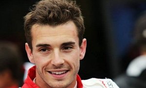 Jules Bianchi Crash Update: Uneasiness Surrounds the Racing Driver's Medical Condition