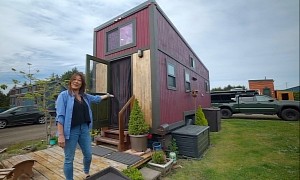 Just B Tiny 2.0 Is a Tiny House Boasting a Fully Working Kitchen and a Large Sleeping Loft