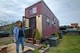 Just B Tiny 2.0 Is a Tiny House Boasting a Fully Working Kitchen and a Large Sleeping Loft