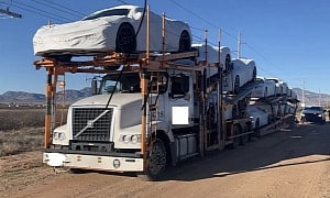 Man Fresh out of Prison Steals Semi Truck Carrying 10 New Corvettes, He Wanted a Ride Home