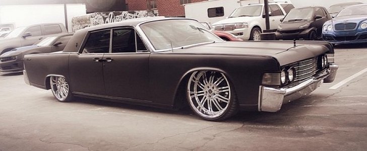Justin Bieber’s 1965 Lincoln Continental Has Officially Been Pimped