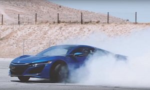 Katherine Legge Does Donuts in 2017 Acura NSX, Hoons It Like Her GT3 Racecar