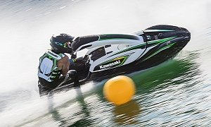 Kawasaki Jet Ski SX-R Ready To Race In 2017