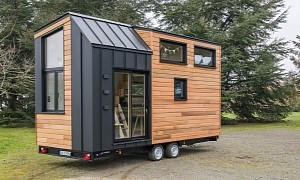 Kejadenn Is a Pint-Sized Tiny Home That Makes Room for the Whole Family