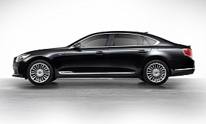 Kia Discontinues Cadenza and K900 From U.S. Lineup, No Replacements Are Planned