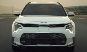 Kia Has a New Commercial for the 2023 Niro EV - Space and Astronauts Are Involved