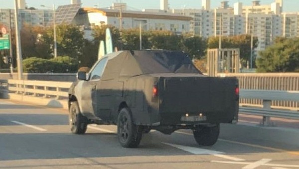 Kia Pickup Truck Prototype
