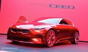 Kia Proceed Concept Looks like a Burning Red Family Man's Stinger in Frankfurt