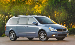 Kia Sedona Named "Best Minivan for the Money"