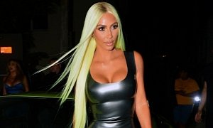 Kim Kardashian Gets Mercedes-Benz G500 4x4 Squared to Match Her Favorite Wig