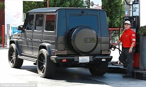 Kim Kardashian Seen Driving Her G-Wagon: Too Cool to Fill the Tank Herself