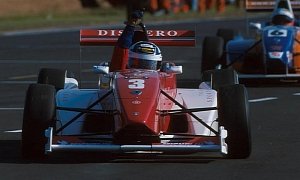 Kimi Raikkonen’s Formula Renault 2000 Racing Car Heads to Auction
