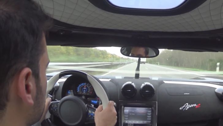 Koenigsegg Agera R Doing 215 MPH on Autobahn