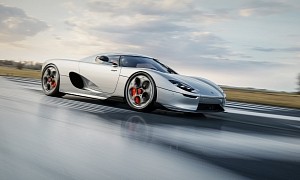 Koenigsegg CC850 – A One-for-Two Gearbox and Twenty-Year-Ago Primordial Hypercar-Ness