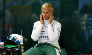 Kovalainen Confirms Lotus Stay in 2011