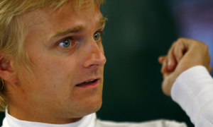 Kovalainen Missing in Valencia Due to French Strikes