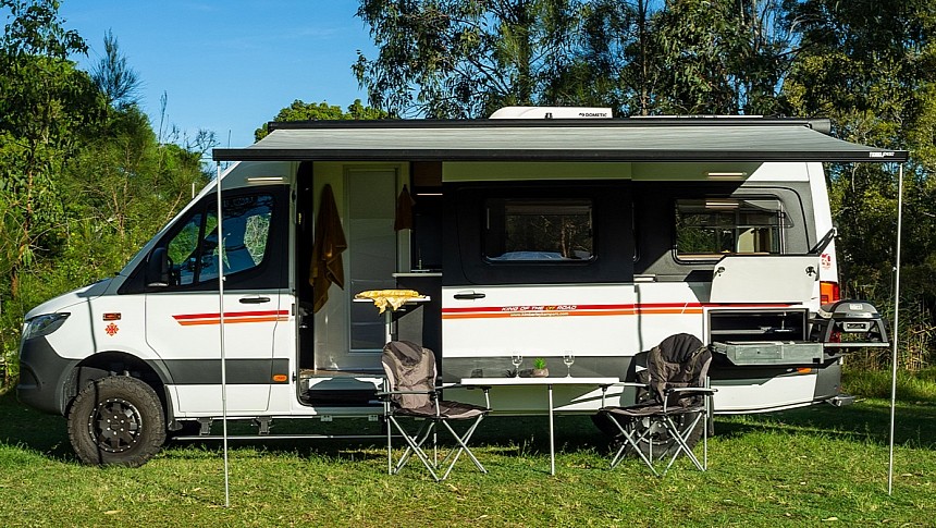 Kruiswagen off-road and off-grid campervan