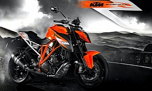 KTM 1290 Super Duke R Official Pics and Specs Surface