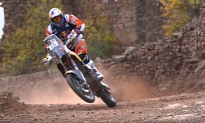 KTM 2016 Factory Bikes to Use the New WP AER48 Pneumatic Forks, Dakar Team Introduced