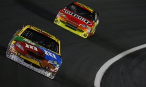 Kyle Busch Takes Finale, Wins His First Championship