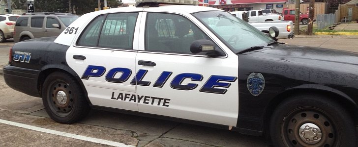 Lafayette police are reviewing case of man who jumped out of mother's car, attacked emergency personnel