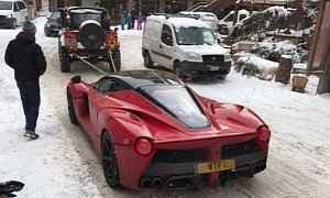 LaFerrari Gets Towed through the Snow, Land Rover Defender Saves the Day