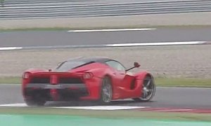 LaFerrari Spinning 360 Degrees on a Wet Track is a Quick Driving Lesson