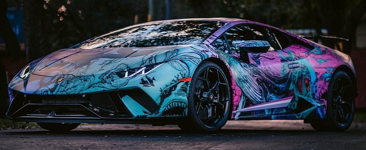 Lambo Huracan Is Careful About the Jungle Out There, Wrap-Dresses  Accordingly - autoevolution