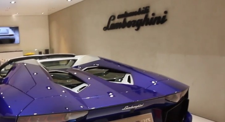Lamborghini Ad Personam Personalization Program