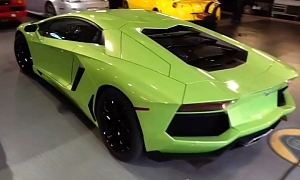 Lamborghini Aventador in Verde Ithaca (Lime Green)