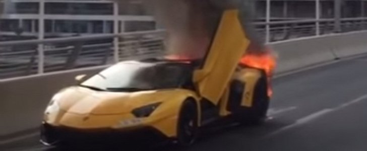 Lamborghini Aventador SV Roadster Burns to a Crisp in Dubai