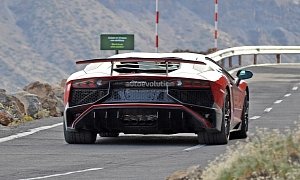 Lamborghini Aventador SV Teased in Blood-Pumping Video