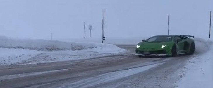 Lamborghini Aventador SVJ Drifting on Snowy Mountain Road